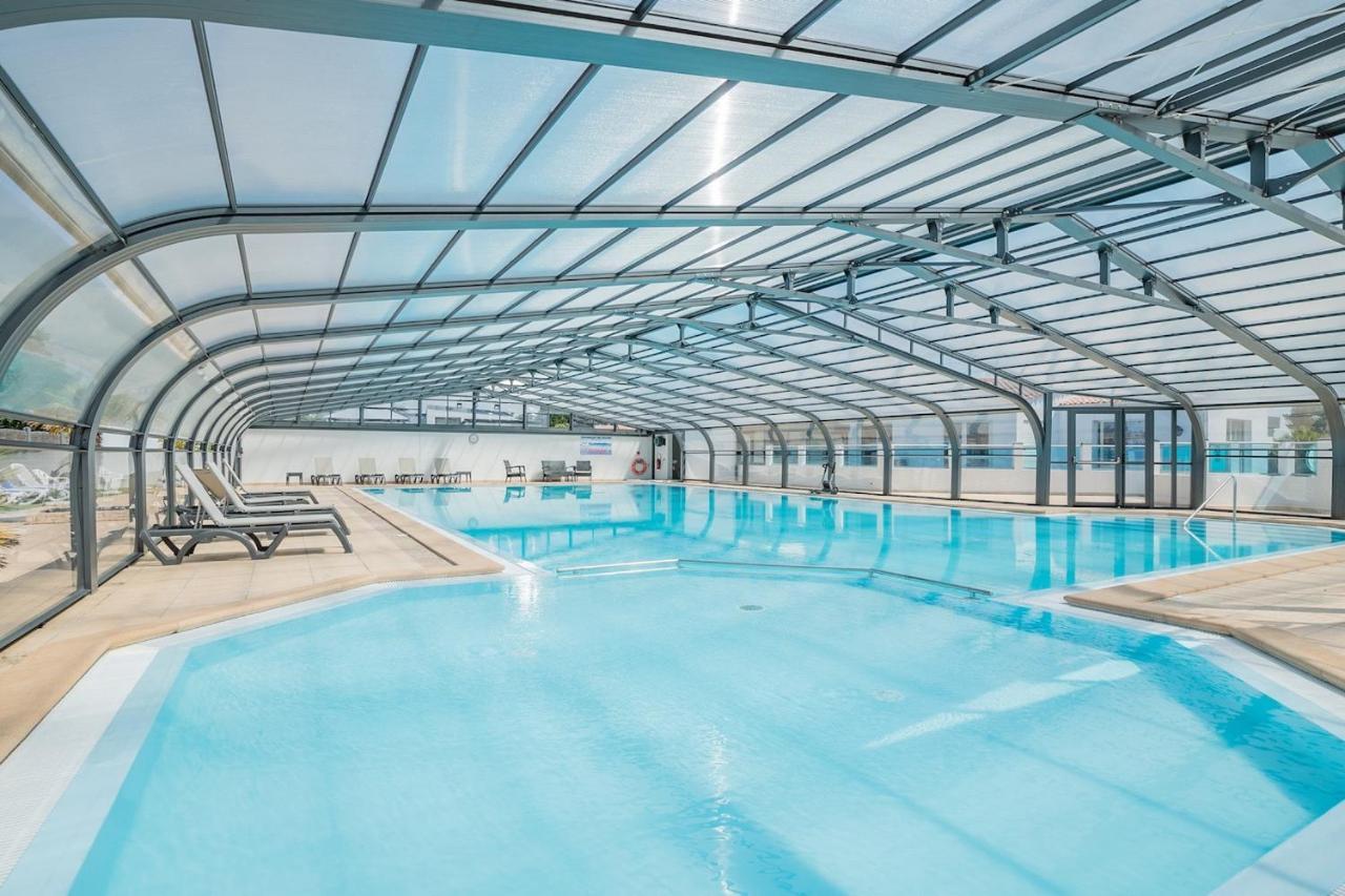 Chalet Pour 6 Dans Un Domaine Avec Piscine Brétignolles-sur-Mer Dış mekan fotoğraf
