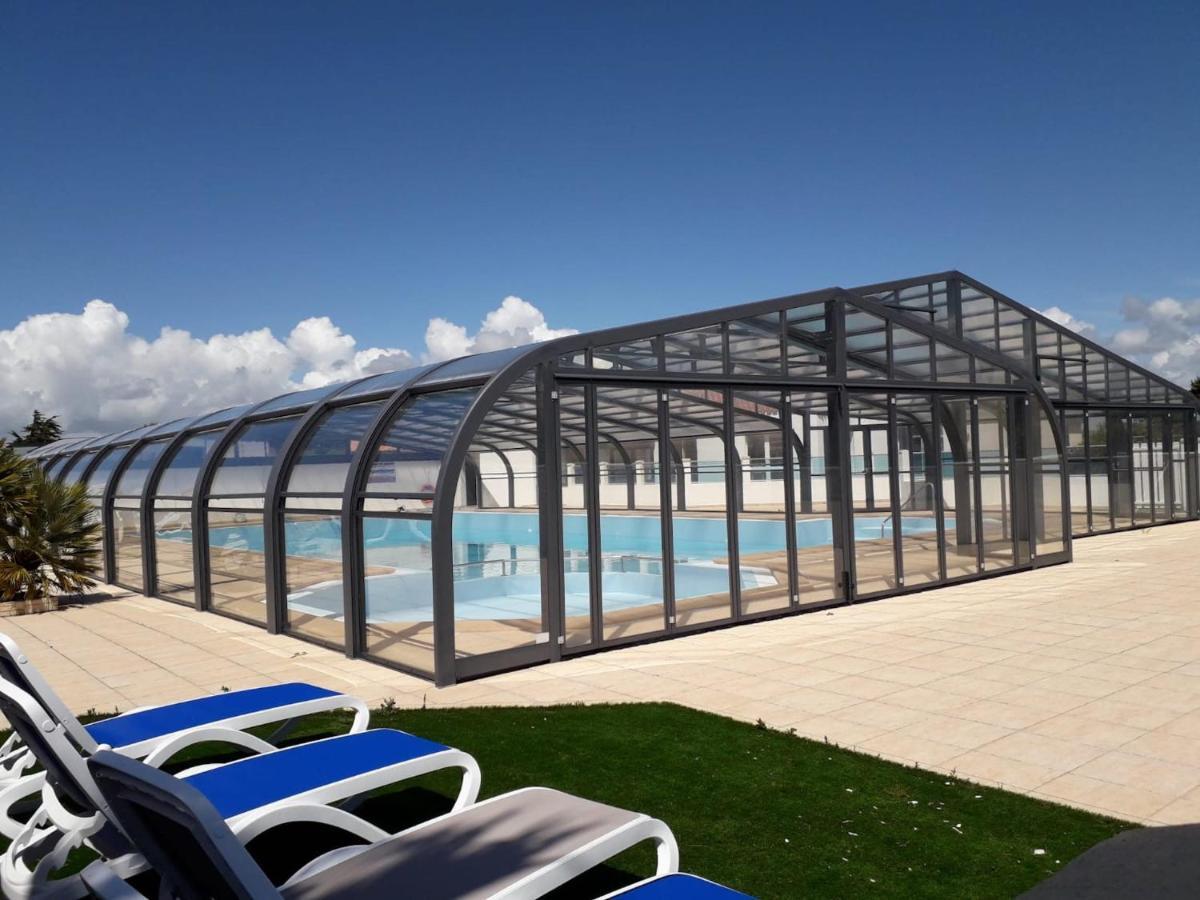Chalet Pour 6 Dans Un Domaine Avec Piscine Brétignolles-sur-Mer Dış mekan fotoğraf